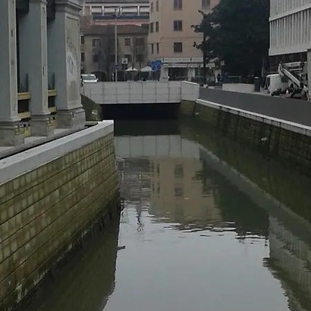 Venice Bangla